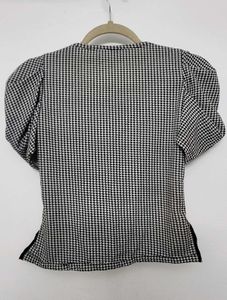 Black &amp; White Puff Sleeve Top