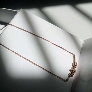 Chic Copper & Crystal Necklace