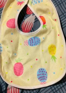 Baby Apron👶🏻Must Have For Babies And There Mummy