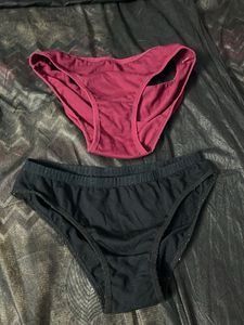 2 Pairs of Women's Briefs