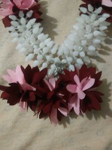 Artificial Flower Garland Necklace