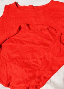 Red Half Sleeves Solid Warm Top For light Winter