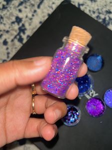 Holographic Flakes And Glitter