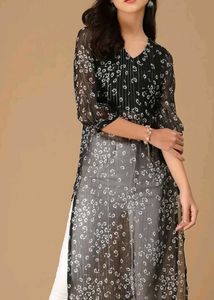 Chic Black Floral Print Kurta
