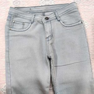 Light Wash Skinny Jeans✨💖