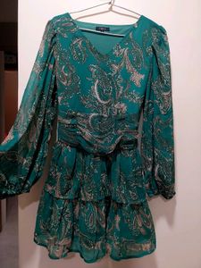 Chic Deep Green Paisley Tiered Dress