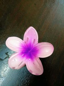 Floral Hair Claw Clips (Set of 3)