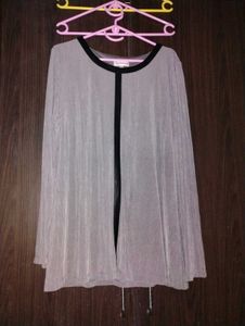 Grey top with Black Border