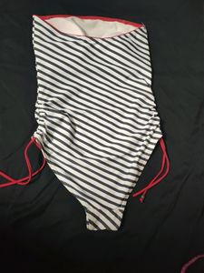 Strapless Swimwear