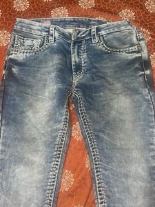 LIMITED EDITION TRUE RELIGION ORIGINAL JEANS