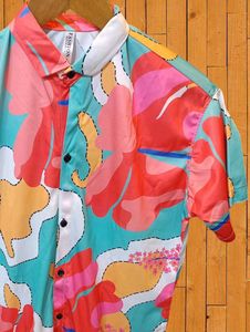 Men's Half Shirt Size L