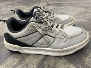 Redtape sneaker for men