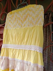 Yellow Colour Long Skirt For Women 💛💛💛