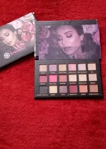 Eyeshadow Palette
