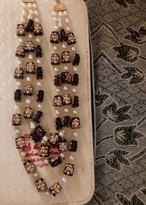 Elegant Beaded Necklace