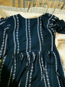 Elegant Teal Kurta Set with Striped Detail