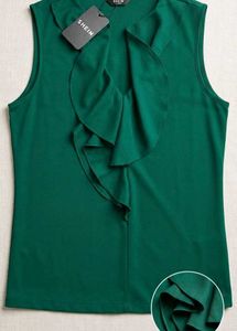 Stylish Ruffled Sleeveless Top