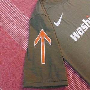 Nike Drop Shoulder Tshirt