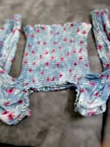 Smocked Floral Puff Sleeve Top
