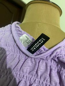 H&amp;M Smocked Crop Top