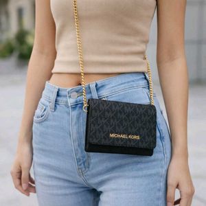 MK WALLET WITH CHAIN SLING,CROSSBODY WD BOX