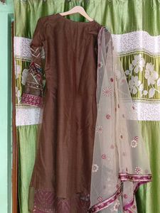 Elegant Embroidered Kurta with Dupatta