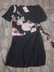 Chic Black Floral Print Dress