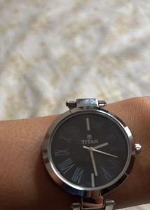 Offer 🔥Titan Watch For Girls ( Original)