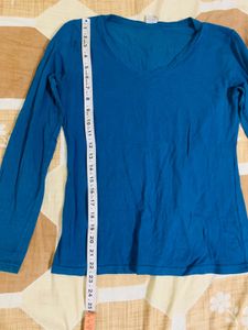 Teal Long Sleeve V-Neck Top