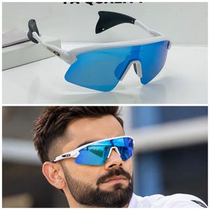 Oakley Polarised Lens Sunglasses