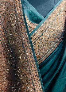 Elegant bottle green Saree with Brocade Border