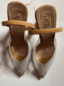 Pumps Saleee FOR TODAY