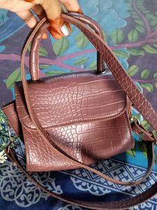 Chic Brown Croc Embossed Handbag