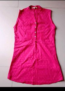 DJ &amp; C Hot Pink Sleeveless Tunic Top