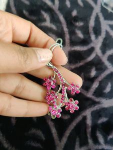 Magenta Pendant With Silver Color Chain