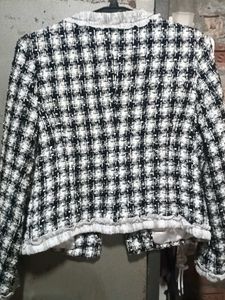 Chic Tweed Blazer