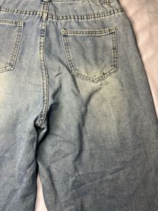 Wide Leg Light Wash Jeans
