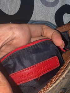 Tommy Hilfiger Crossbody Bag