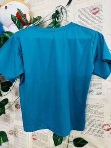 Benetton Graphic Print T-shirt