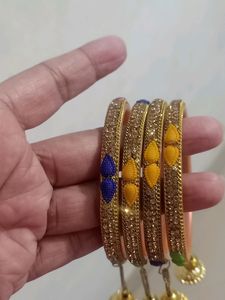 Fancy Bangles Set