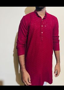 Men's Embroidered Kurta