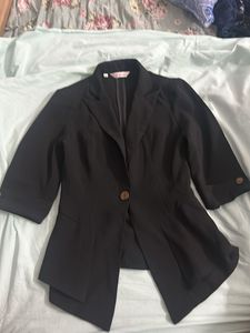 Chic Black Blazer Jacket
