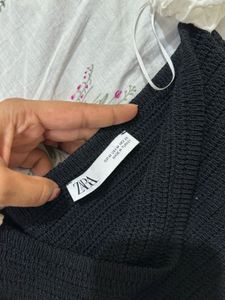 🏷️ Zara Off-Shoulder Cable Knit Puff-Sleeves