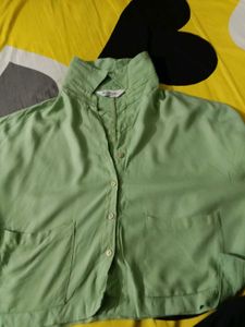 Trendy Green Cropped Shirt