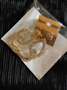 Sparkling Rhinestone Dangle Earrings