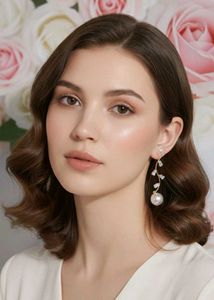 Elegant Pearl &amp; Crystal Jewelry Set