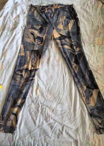 Unique Graphic Print legging