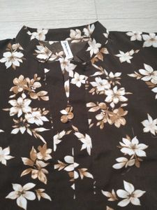 Floral Print Button-Up top