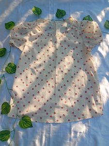 Preloved Chic Top🌺
