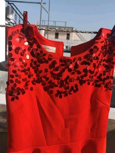 Elegant Red Sequin Party Dress